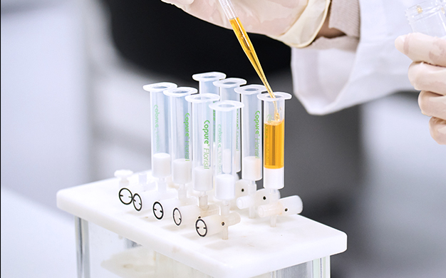 이화학 품질 검사 모습